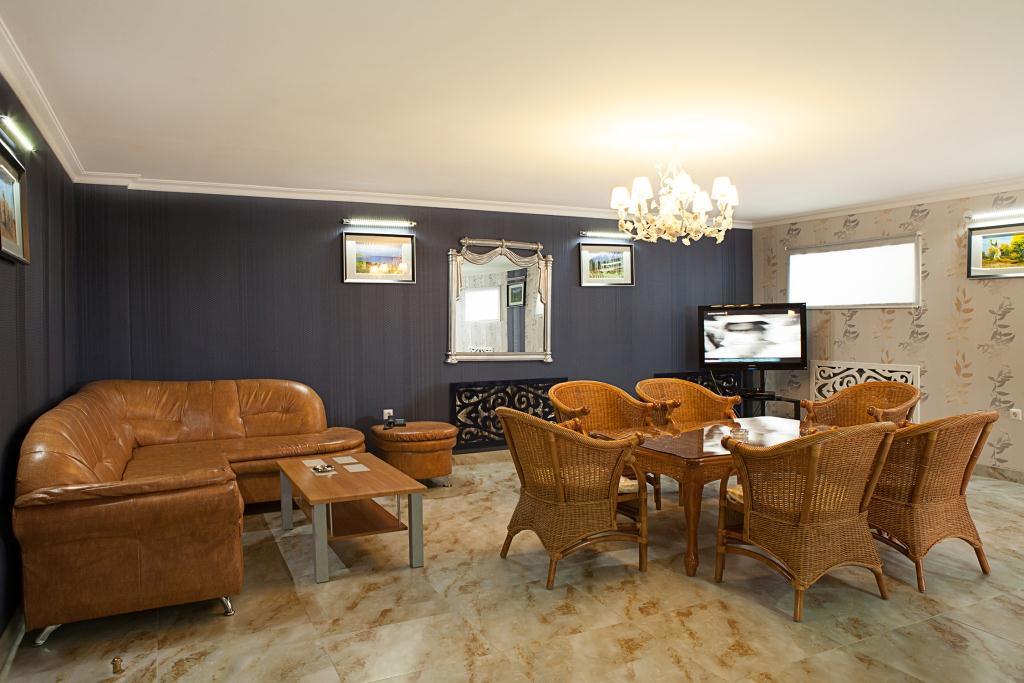 Hotel Topaz Astana Ngoại thất bức ảnh