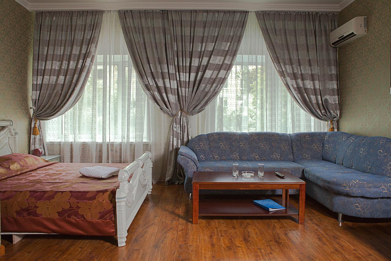 Hotel Topaz Astana Ngoại thất bức ảnh
