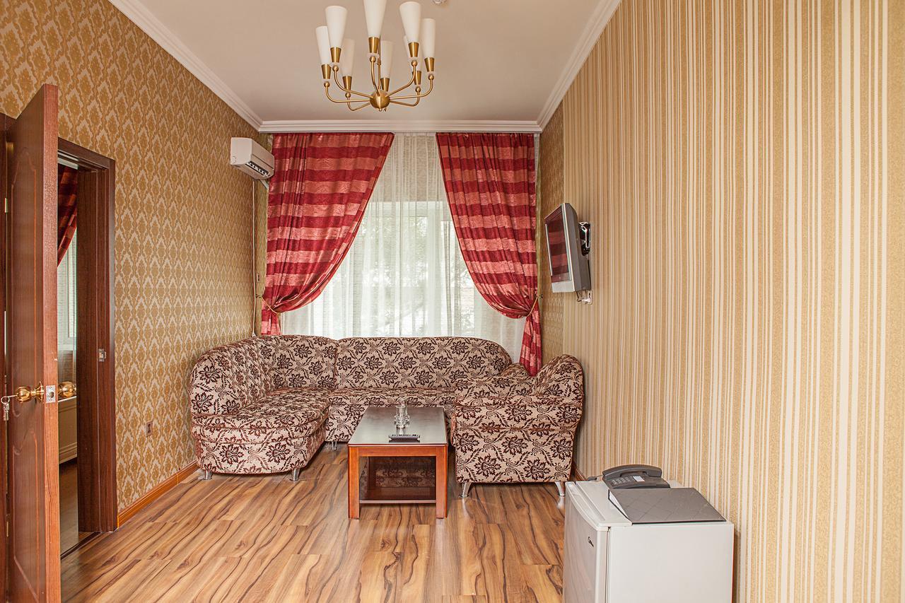 Hotel Topaz Astana Ngoại thất bức ảnh
