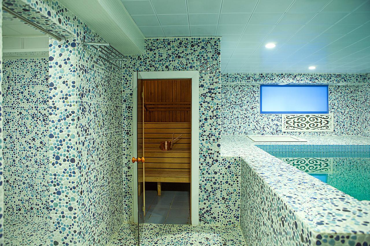Hotel Topaz Astana Ngoại thất bức ảnh