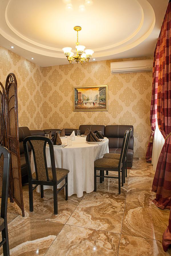 Hotel Topaz Astana Ngoại thất bức ảnh